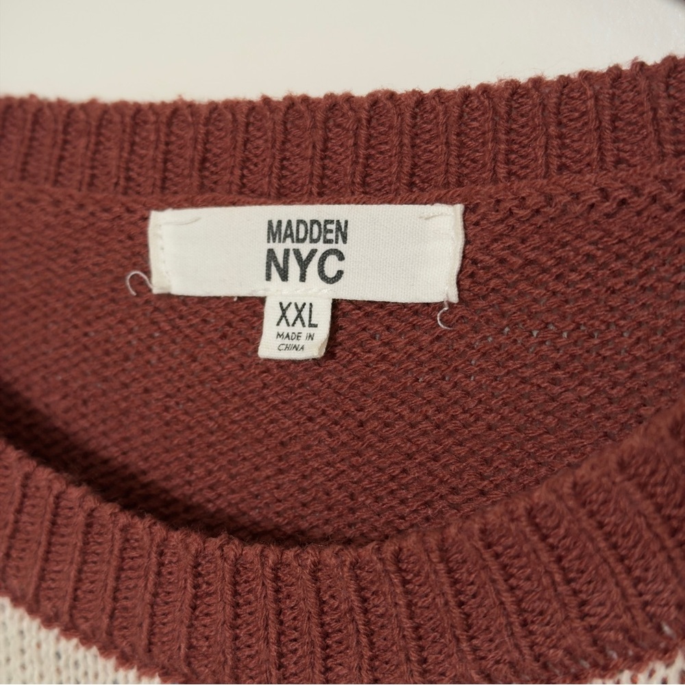 Earthy Landscape Scene Crop Sweater - Picture 4 of 7